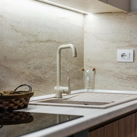 Metropolitan Living 1br By Pikhost Apartament *